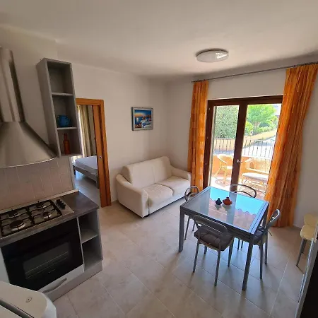 Casa Vacanze Debora * אלבה אדריאטיקה